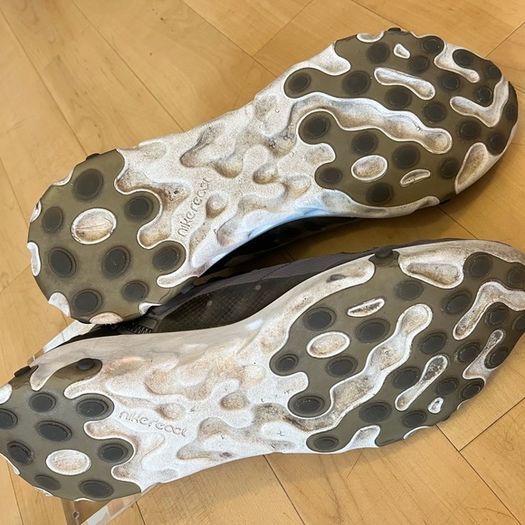 Nike React Element 87
Anthracite Black size 14 - Picture 11 of 12